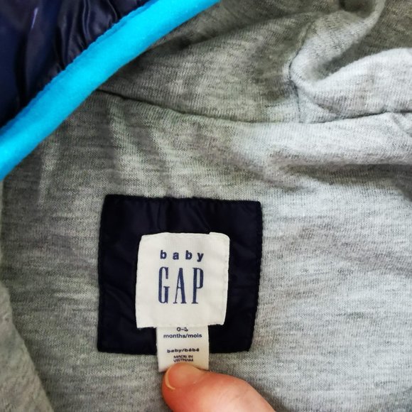 Baby GAP mid-season one piece, Primaloft, size 0-3 months - Picture 2 of 5